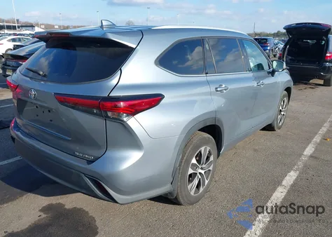2022 Toyota Highlander Xle из США, поврежденный, VIN 5TDHZRBH5NS178894